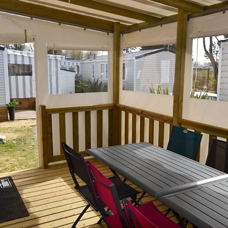 サンティレール・ド・リエLa Roseliere ❁ Piscine ❁ Tranquilliteアパートメント エクステリア 写真
